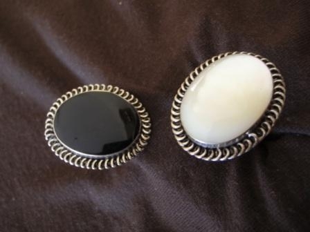 Oval Silver Black or White Ring