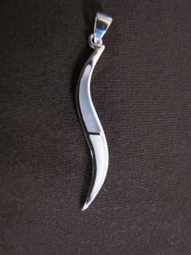 Silver Wavy Mother of Pearl Pendant