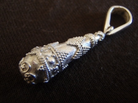 Silver Milgrain Decorated Drop Pendant