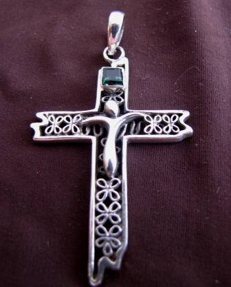 Silver Green Topaz Set Crucifix Pendant
