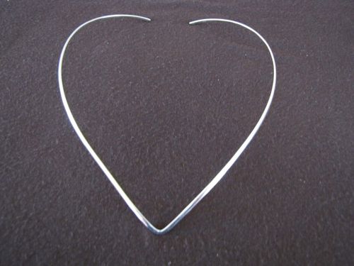 Silver 2mm V Torque Necklace